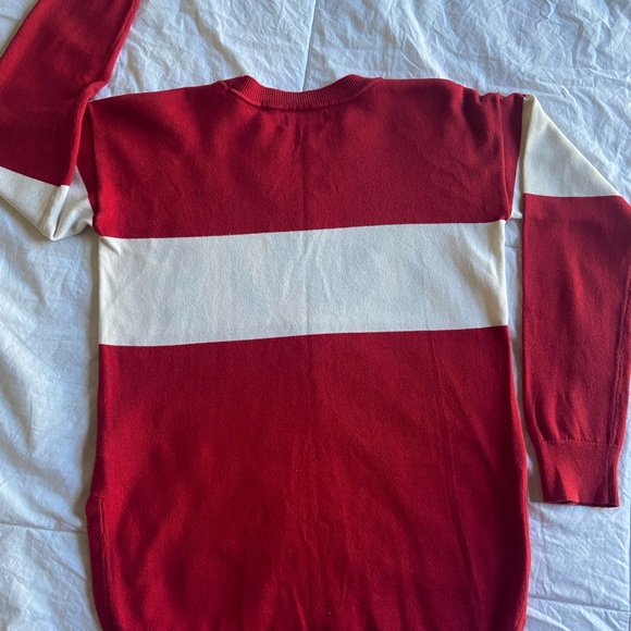 Gap , Disney kids girl sweater top - Picture 4 of 4